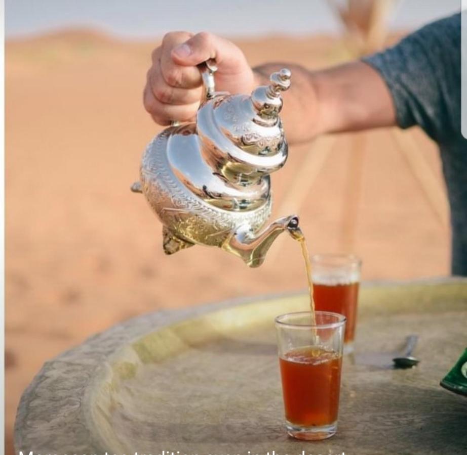 Отель Sahara Family Camp Мерзуга Экстерьер фото